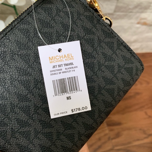 Michael Kors Jet Set Double Zip Wristlet - Picture 6 of 6